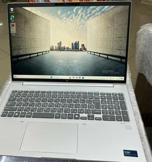 New Laptop HP EliteBook 640 G11 16GB Intel Core Ultra 7 SSD 512GB