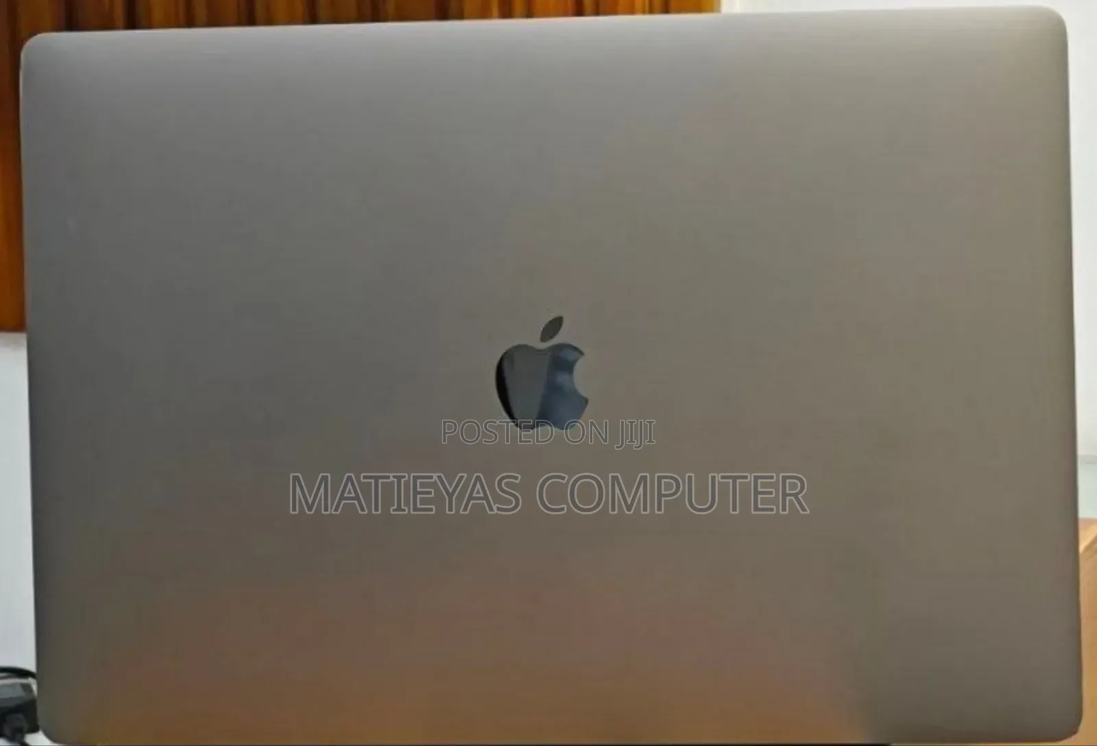 New Laptop Apple MacBook Pro 2019 16GB Intel Core i9 SSD 2T