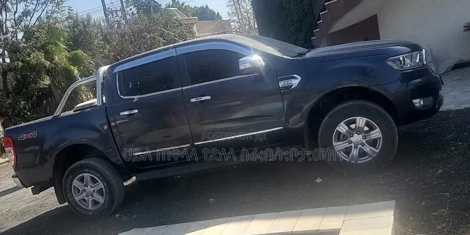 Ford Ranger Wildtrak 2022 Maroon