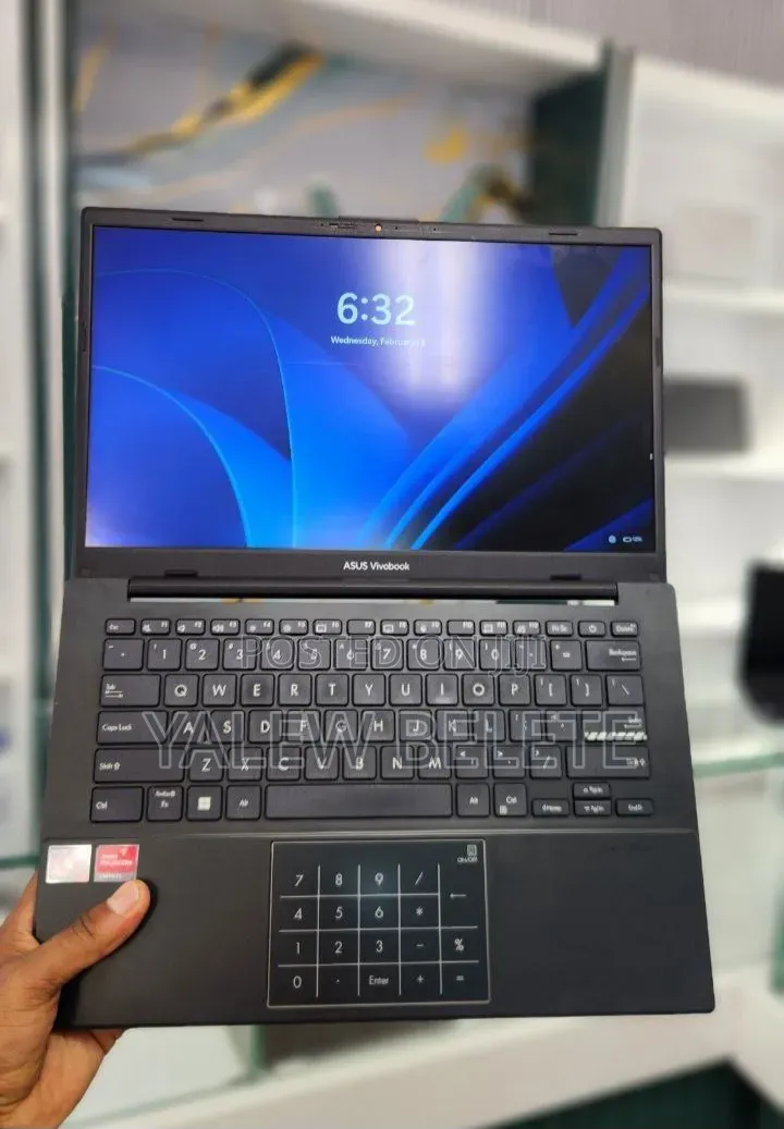 New Laptop Asus VivoBook E403NA 8GB AMD Ryzen 5 SSD 512GB