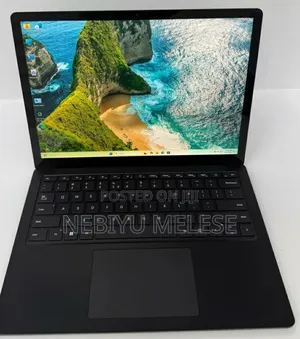 New Laptop Microsoft Surface Laptop 5 16GB Intel Core i7 SSD 256GB