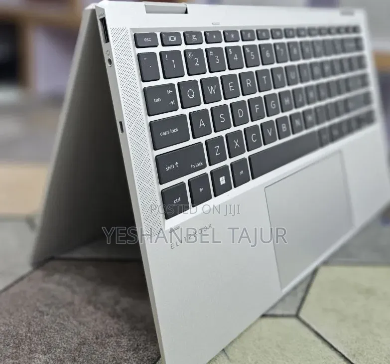 New Laptop HP EliteBook 1040 G8 32GB Intel Core i7 SSD 512GB