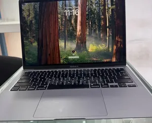 New Laptop Apple MacBook Air 2020 8GB Intel Core i3 SSD 256GB