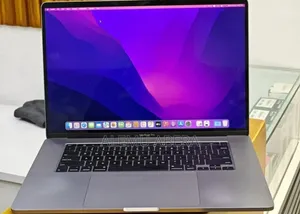New Laptop Apple MacBook Pro 2018 32GB Intel Core i9 SSD 2T