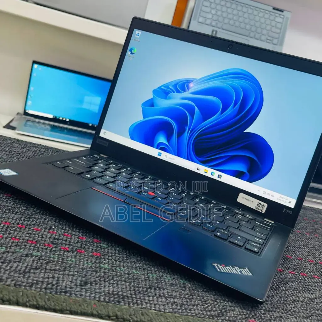 New Laptop Lenovo ThinkPad X390 16GB Intel Core i5 SSD 512GB