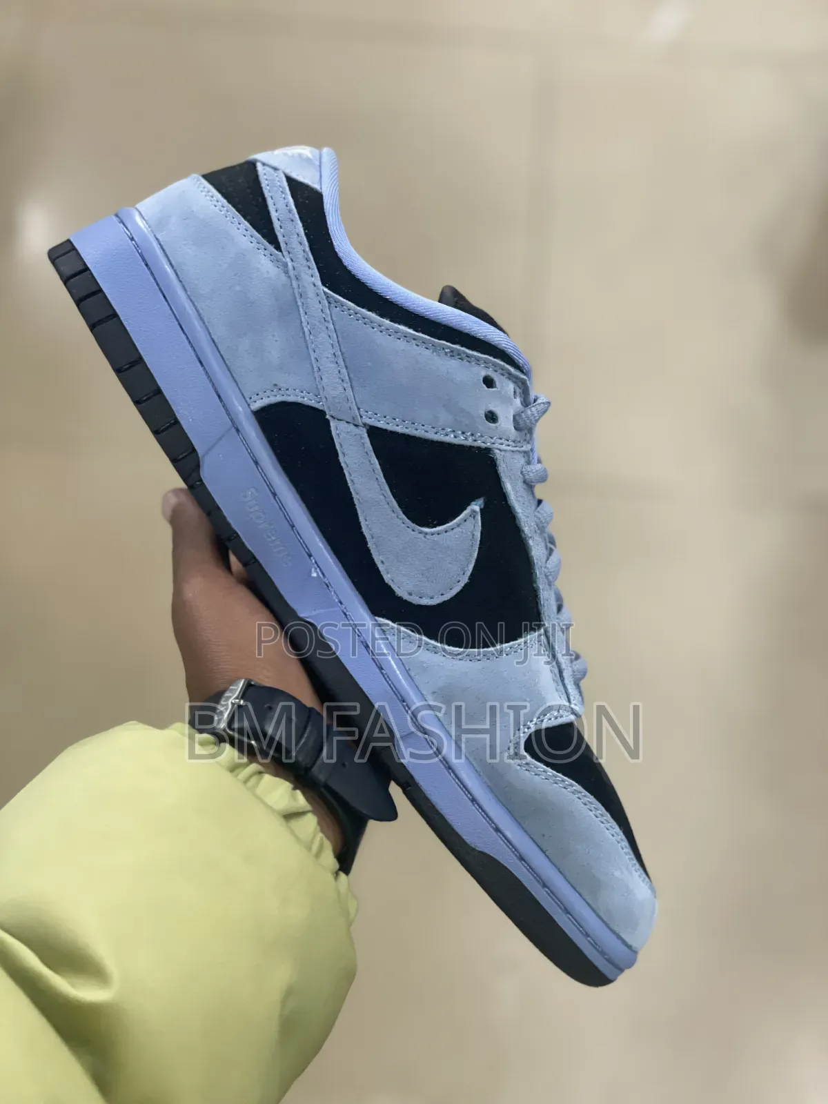 Supreme X Nike Sb Dunk Low