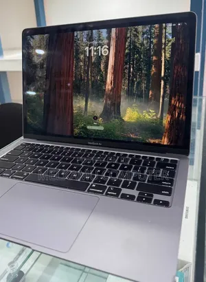 New Laptop Apple MacBook Air 2020 8GB Intel Core i3 SSD 256GB