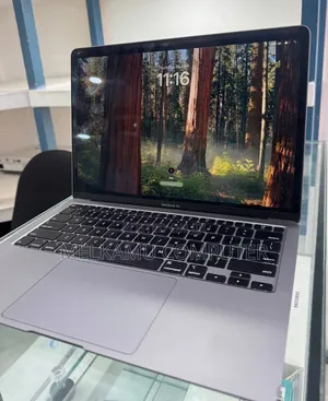 New Laptop Apple MacBook Air 2020 8GB Intel Core i3 SSD 256GB