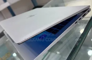 New Laptop HP EliteBook 840 G8 16GB Intel Core i5 SSD 512GB