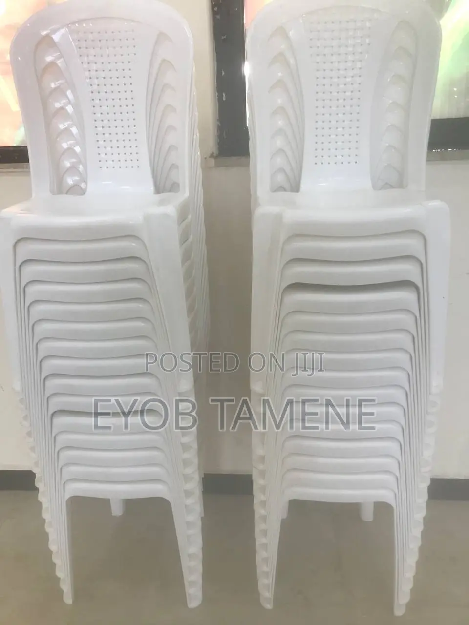 Pyramid Chair
