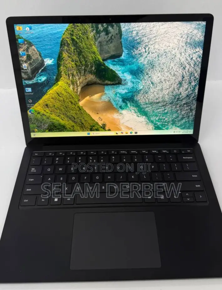 New Laptop Microsoft Surface Laptop 5 16GB Intel Core i7 SSD 256GB