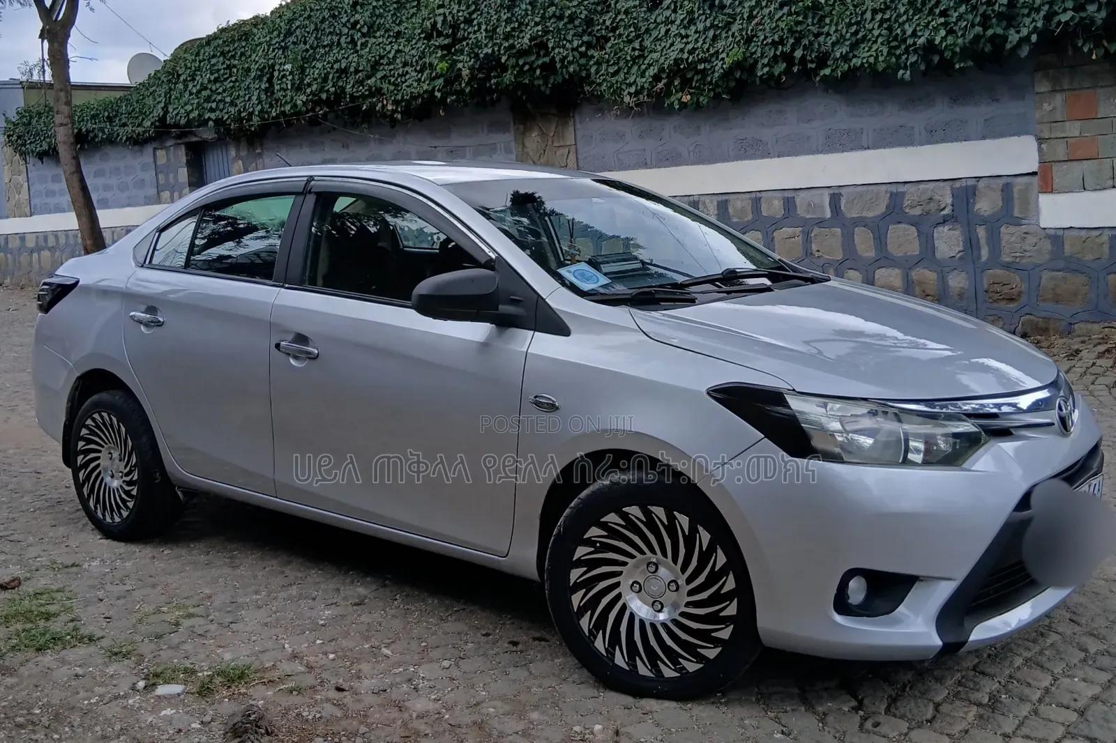 Toyota Yaris 2014 Silver