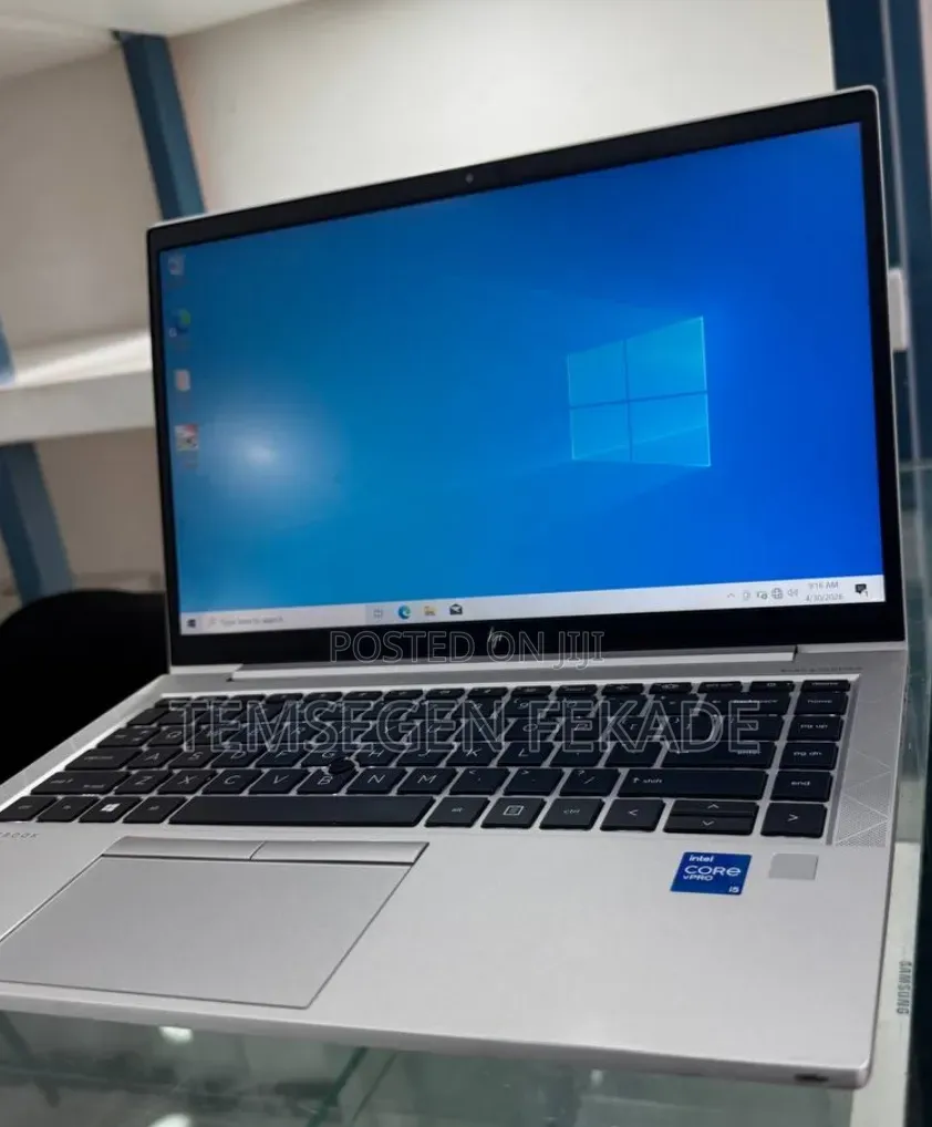New Laptop HP EliteBook 840 G8 16GB Intel Core i5 SSD 512GB