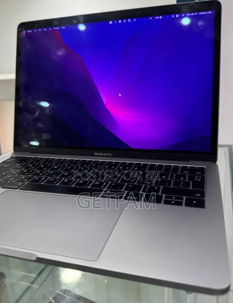 New Laptop Apple MacBook Pro 2017 16GB Intel Core i5 SSD 128GB