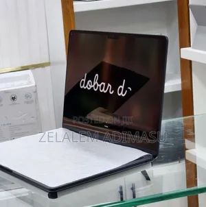 New Laptop Apple MacBook Air 2025 M4 13-inch 16GB Apple M4 SSD 256GB