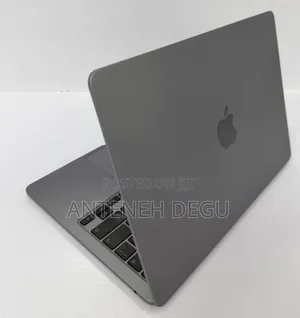 New Laptop Apple MacBook Air 2022 M2 8GB Apple M2 SSD 256GB