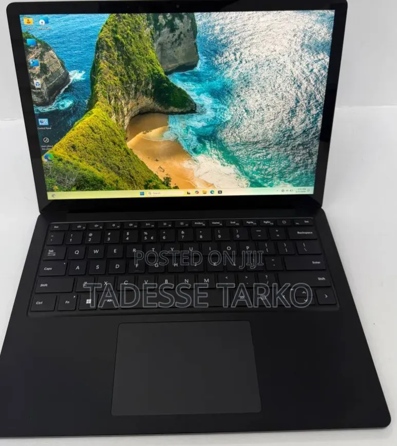 New Laptop Microsoft Surface Laptop 5 16GB Intel Core i7 SSD 256GB