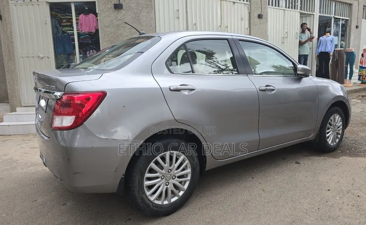 Suzuki Dzire 2022 Gray