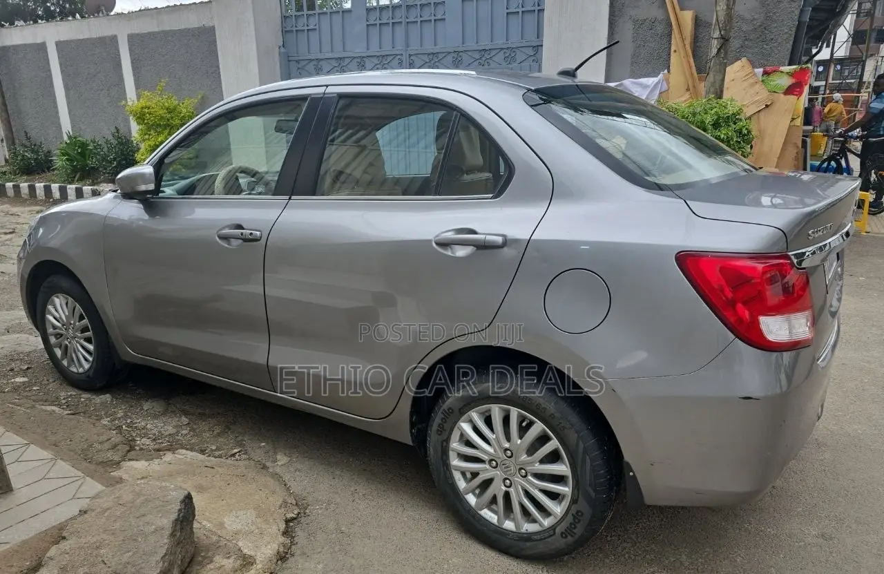 Suzuki Dzire 2022 Gray