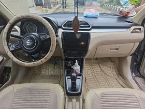 Suzuki Dzire 2022 Gray