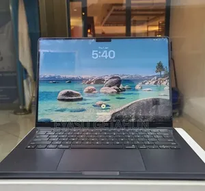 New Apple MacBook Pro 2025 M5 14-inch 16GB Apple M5 Pro SSD 512GB