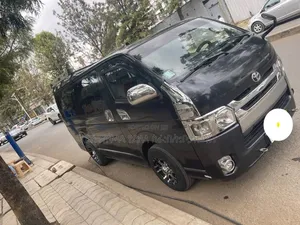 Toyota HiAce 2007 Grey