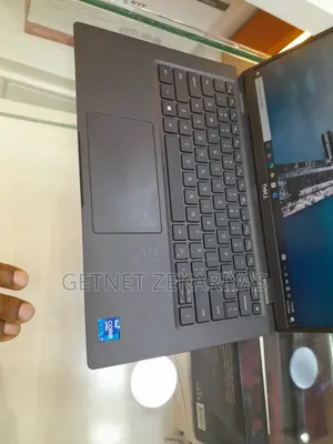 New Laptop Dell Latitude 7420 16GB Intel Core i7 SSD 512GB