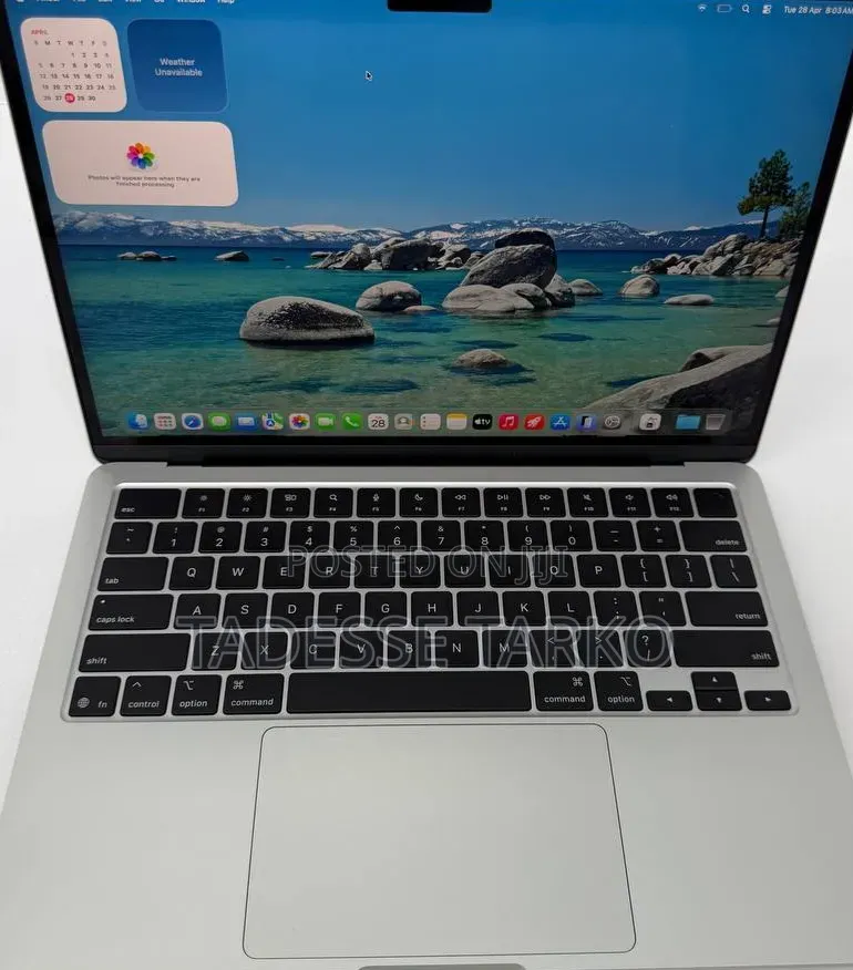 New Laptop Apple MacBook Air 2025 M4 13-inch 16GB Apple M4 SSD 256GB