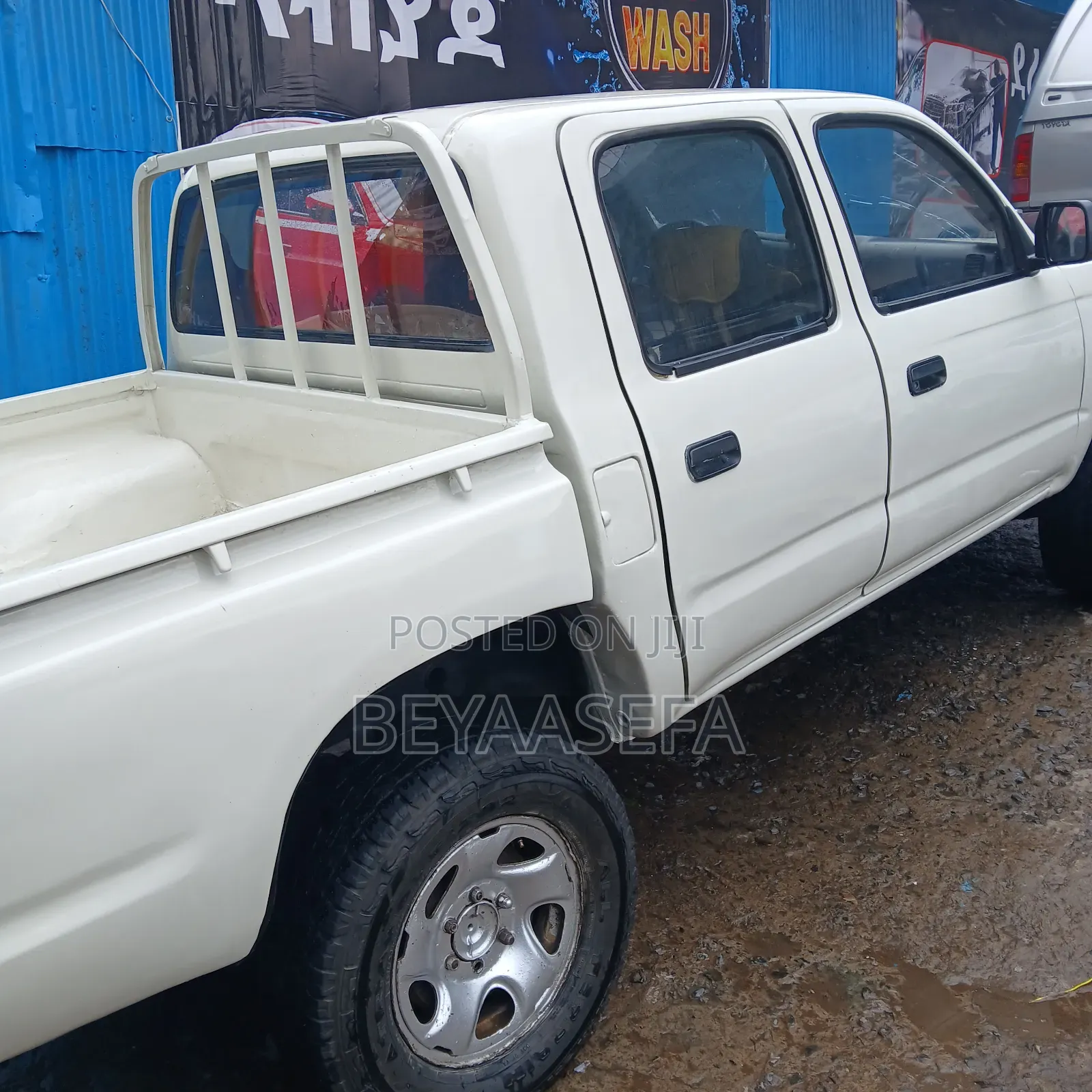 Toyota Hilux 2800 Raider D-Cab 2004 White