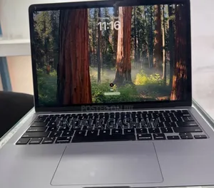 New Laptop Apple MacBook Air 2020 8GB Intel Core i3 SSD 256GB
