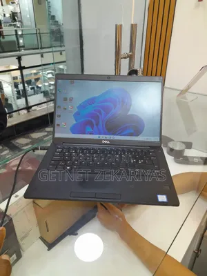 New Laptop Dell Latitude 7390 8GB Intel Core i7 SSD 256GB