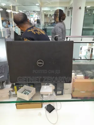 New Laptop Dell Latitude 7390 8GB Intel Core i7 SSD 256GB