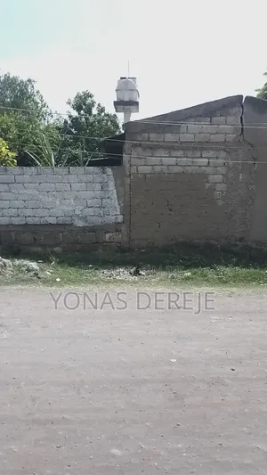 3bdrm House in ዱከም/ቢሾፍቱ/ደብረዘይት, East Shewa for sale
