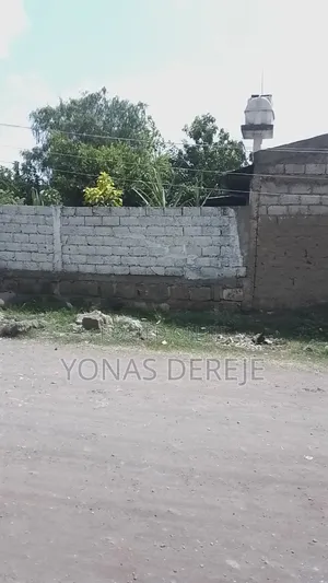 3bdrm House in ዱከም/ቢሾፍቱ/ደብረዘይት, East Shewa for sale