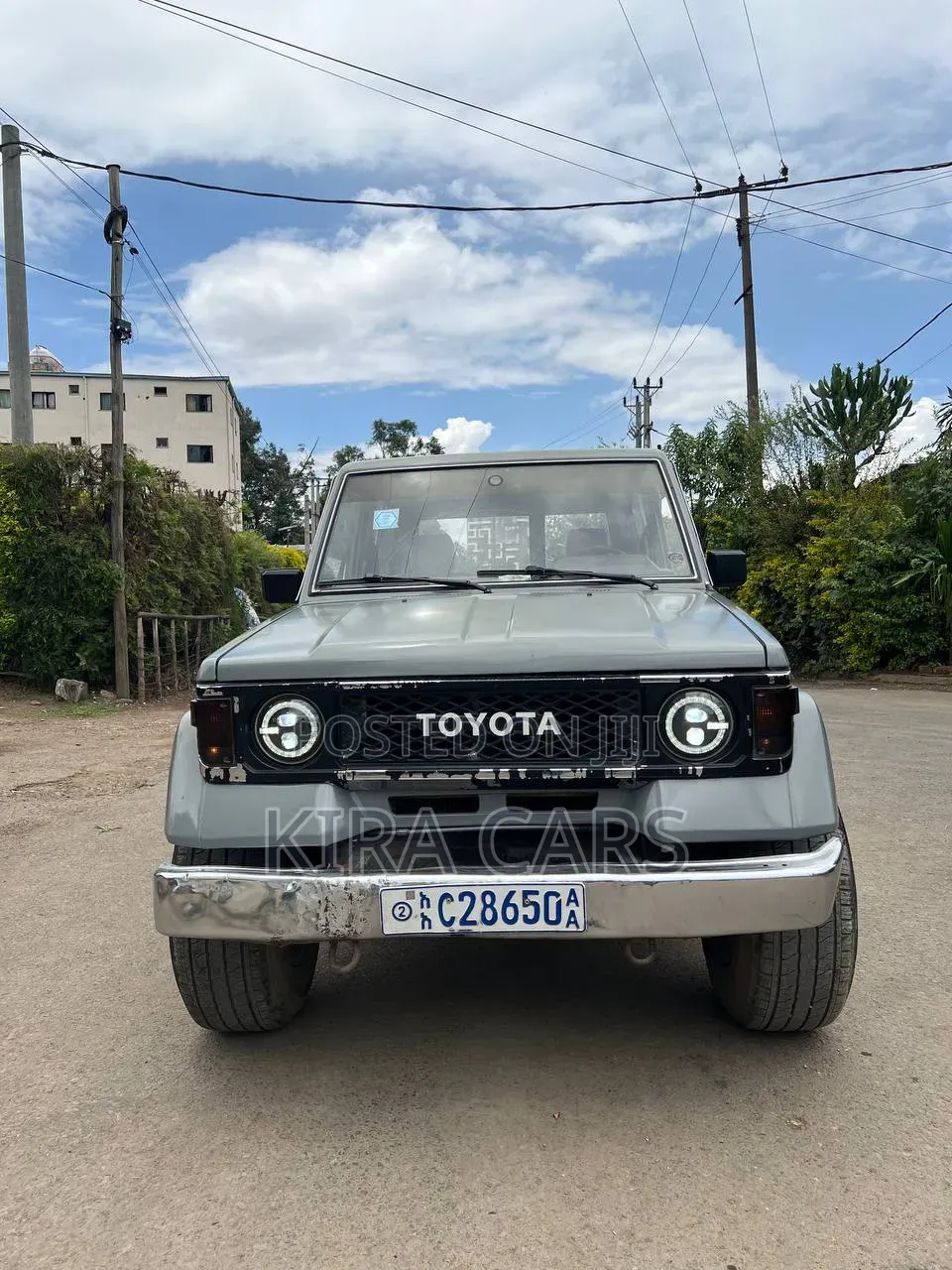Toyota Land Cruiser 1995 Gray