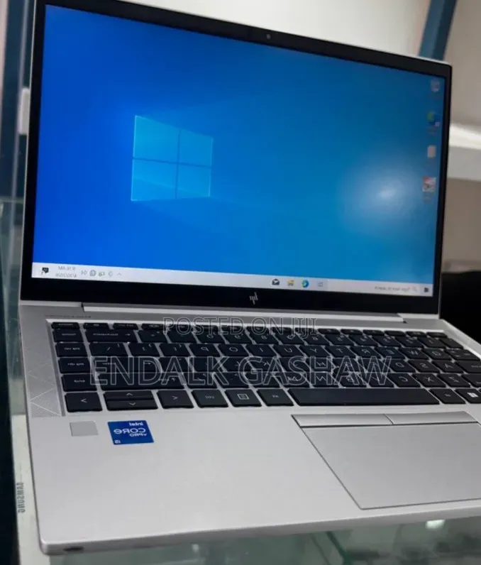 New Laptop HP EliteBook 840 G8 16GB Intel Core i5 SSD 512GB