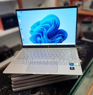 New Laptop HP 16GB Intel Core i5 SSD 1T