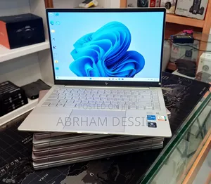 New Laptop HP 16GB Intel Core i5 SSD 1T