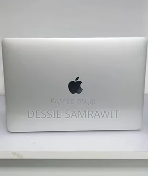 New Laptop Apple MacBook Pro 2020 16GB Intel Core i7 SSD 512GB