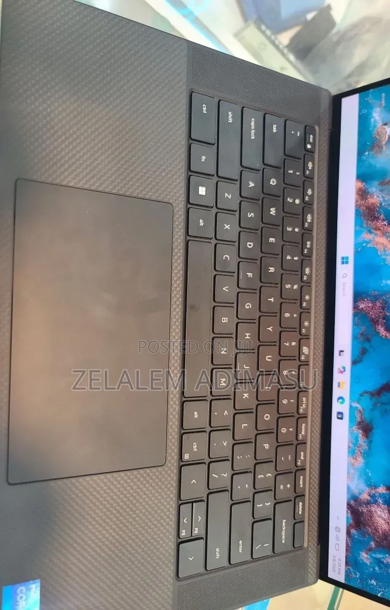 New Laptop Dell XPS 15 16GB Intel Core i7 SSD 1T