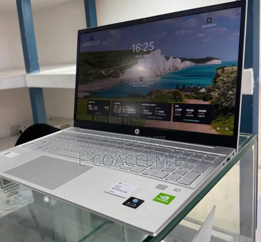 New Laptop HP 16GB Intel Core i5 SSD 512GB