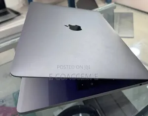 New Laptop Apple MacBook 8GB Intel Core i5 SSD 128GB