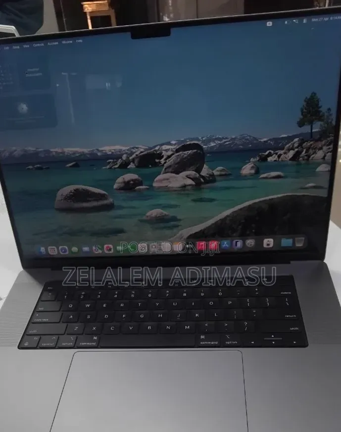 New Laptop Apple MacBook Pro M1 32GB Apple M1 Max SSD 1T