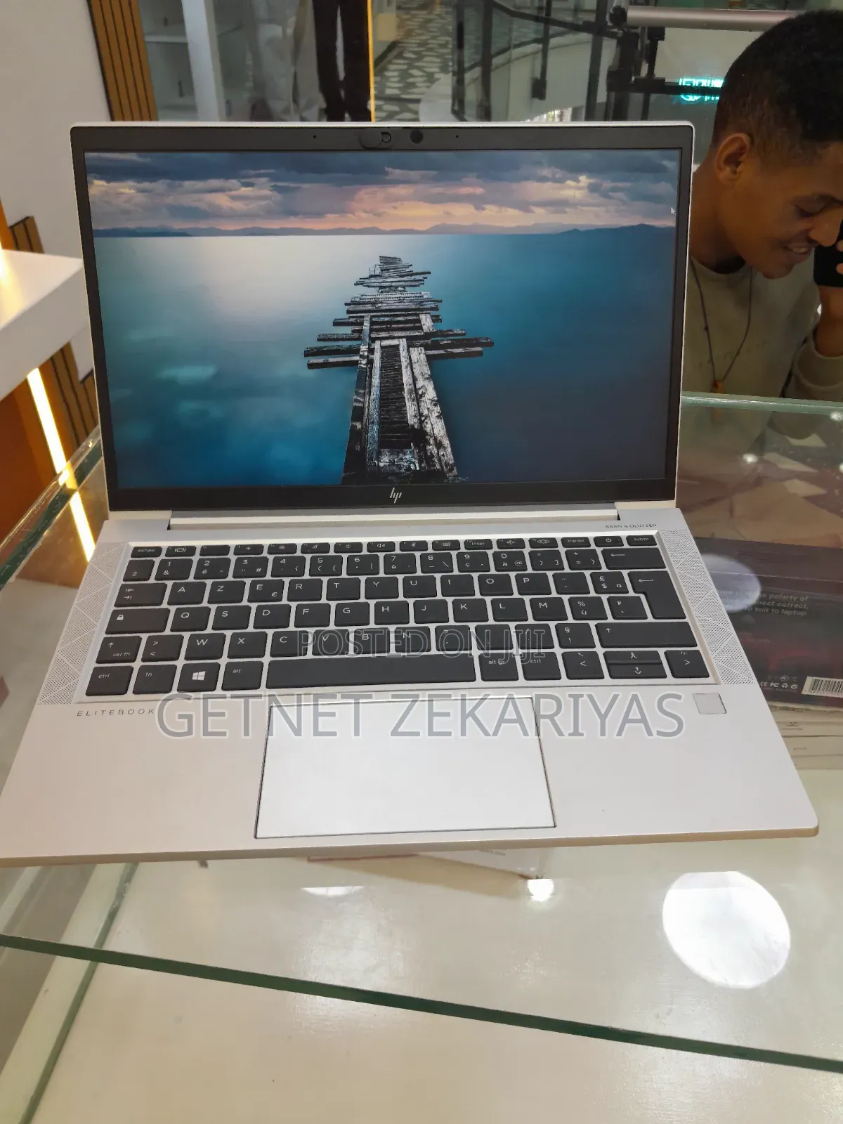 New Laptop HP EliteBook 835 G7 8GB AMD Ryzen 5 SSD 512GB
