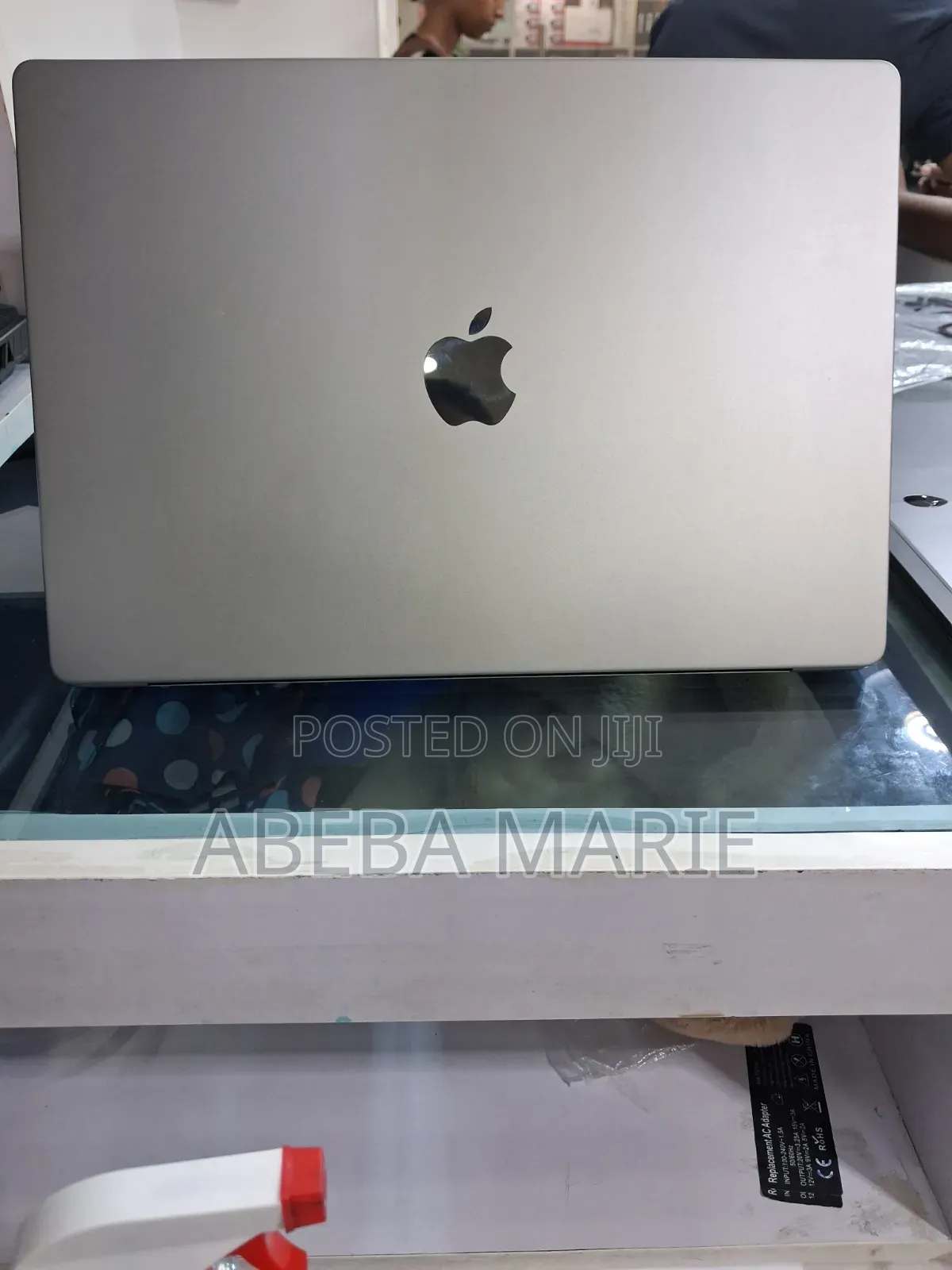 New Laptop Apple MacBook Pro M1 32GB Apple M1 Pro SSD 512GB