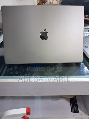 New Laptop Apple MacBook Pro M1 32GB Apple M1 Pro SSD 512GB