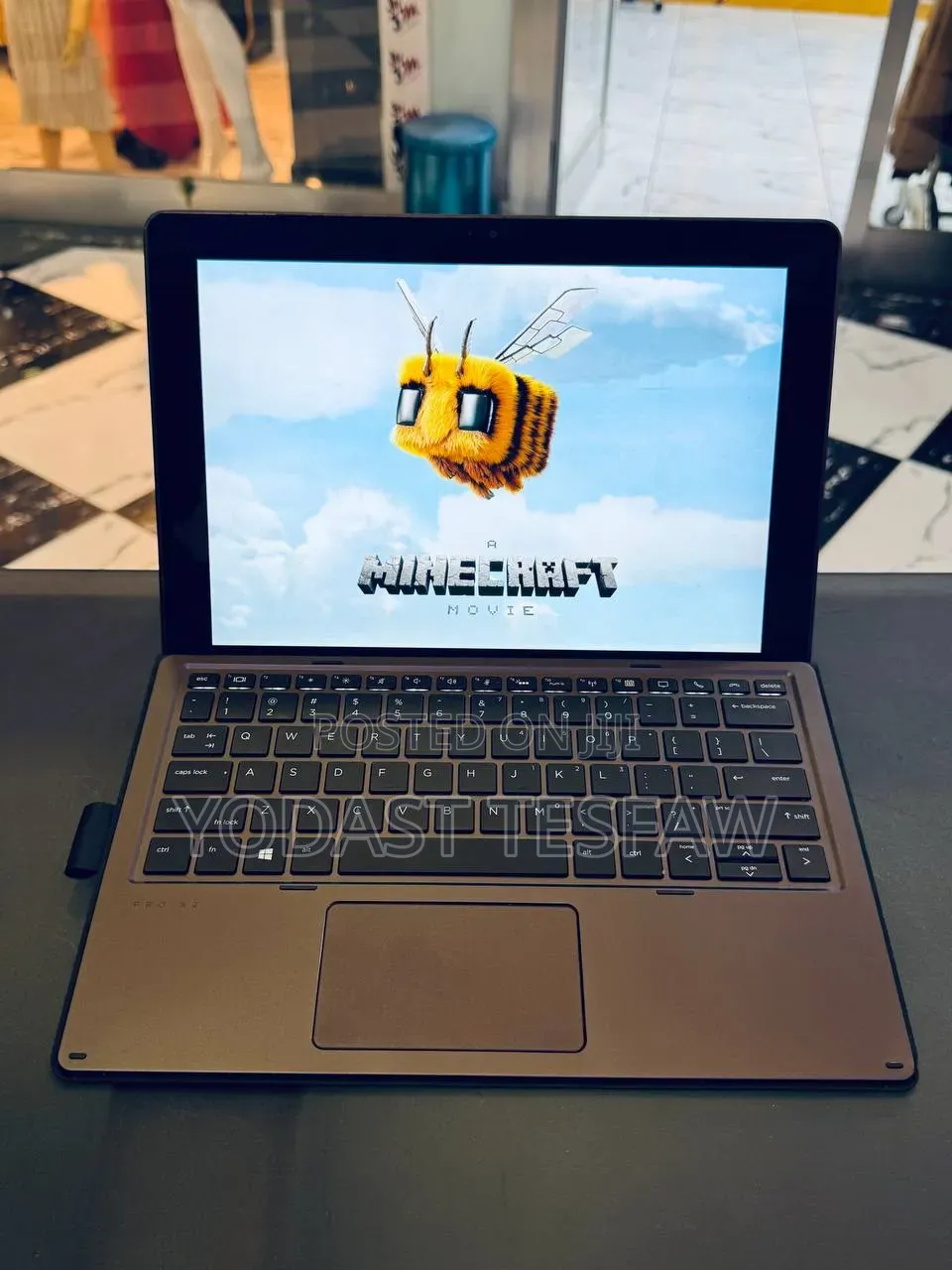 New Laptop HP Pro X2 612 8GB Intel Core i7 SSD 256GB
