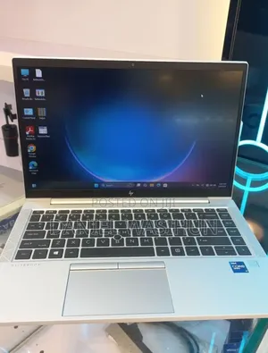 New Laptop HP EliteBook 840 G8 16GB Intel Core i7 SSD 512GB