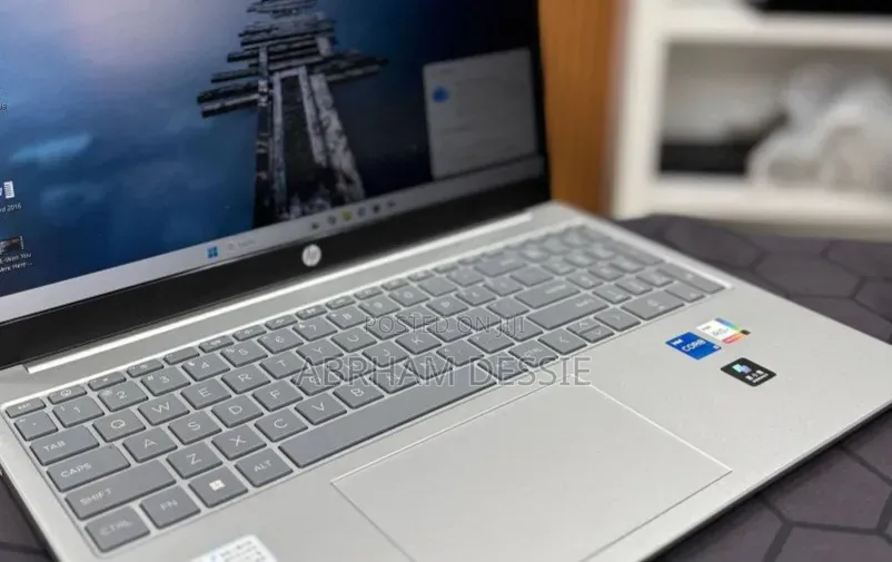 New Laptop HP Stream Notebook 16GB Intel Core i5 SSD 1T