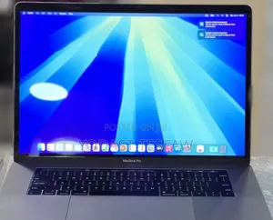 New Laptop Apple MacBook Pro 2018 16GB Intel Core i7 SSD 512GB